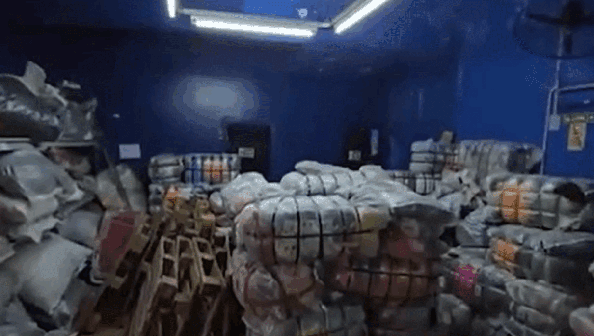 GOLPE AL CONTRABANDO: SECUESTRAN ROPA DE PRIMERAS MARCAS VALUADA EN MÁS DE $150 MILLONES
